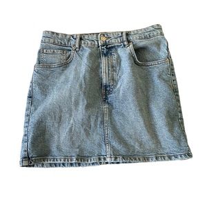 Zara denim mini skirt medium size